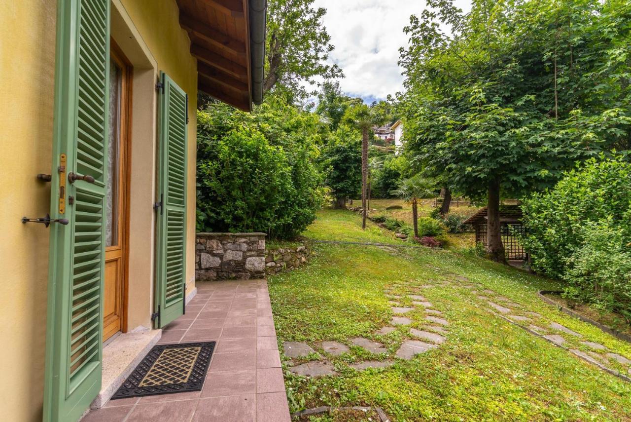 La Dependance Immersa Nel Parco Della Villa Isabella Stresa Exteriör bild
